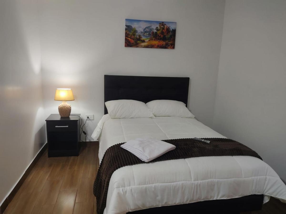 Hospedaje El Girasol Tababela Κίτο Εξωτερικό φωτογραφία